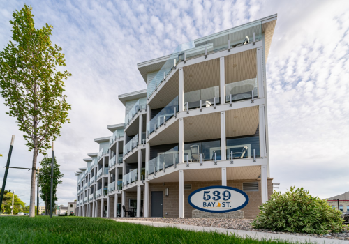 539 Front View from West